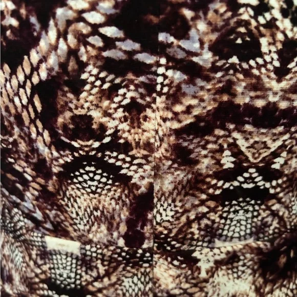 JENNIFER LOPEZ BROWN MIDI BODYCON KEYHOLE SNAKESKIN SHEATH CUTOUT DRESS SZ MED - Picture 9 of 10